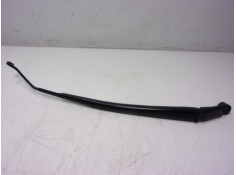 Recambio de brazo limpia delantero derecho para toyota yaris 1.5 vvti hev referencia OEM IAM   