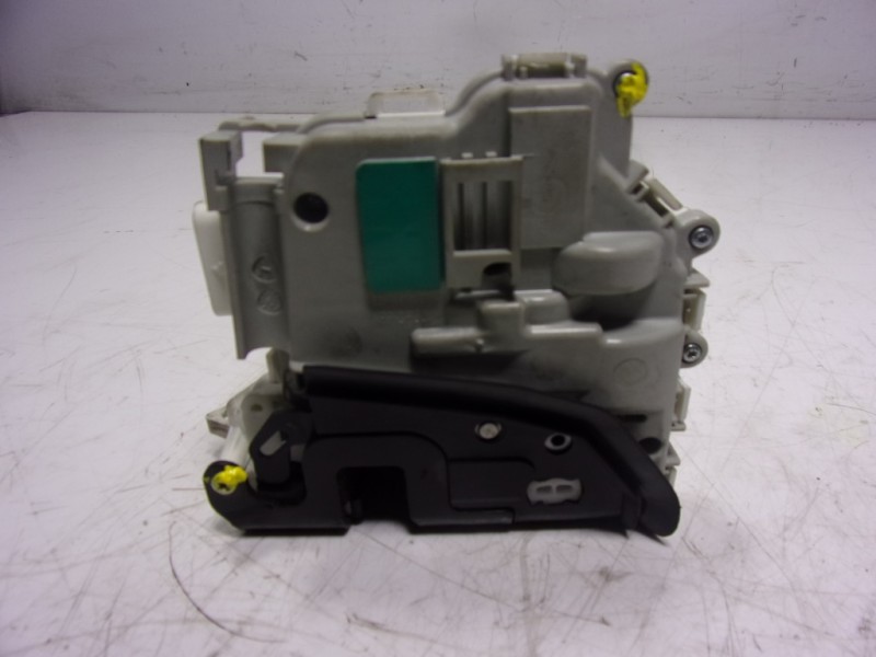 Recambio de cerradura puerta delantera derecha para audi q2 (gab) 1.6 tdi referencia OEM IAM 8X1837016C 8X1837016C 