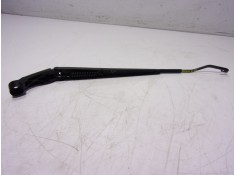 Recambio de brazo limpia delantero izquierdo para toyota yaris 1.5 vvti hev referencia OEM IAM    2