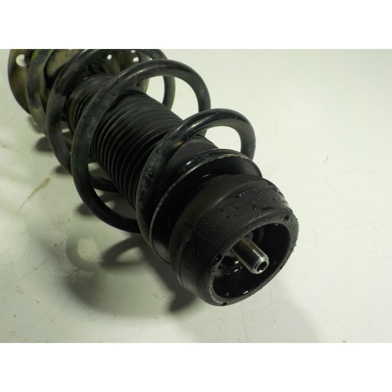 Recambio de amortiguador delantero izquierdo para volkswagen polo (6c1) 1.2 tsi referencia OEM IAM 6C0413031AJ 6C0413031AJ 
