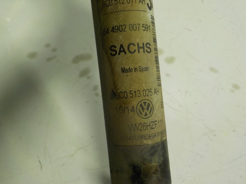 Recambio de amortiguador trasero derecho para volkswagen polo (6c1) 1.2 tsi referencia OEM IAM 6C0513025AH 6C0513025AH 