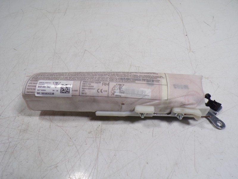 Recambio de airbag lateral delantero derecho para porsche macan (typ ) base referencia OEM IAM 95B880242 95B880242 