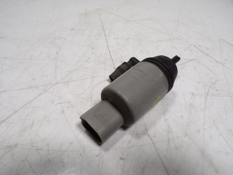 Recambio de bomba limpia para bmw serie m6 coupe (e63) basis referencia OEM IAM 67127302589 235576 