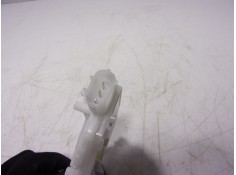 Recambio de cerradura maletero / porton para toyota yaris 1.5 vvti hev referencia OEM IAM    2