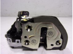 Recambio de cerradura puerta trasera izquierda para toyota yaris 1.5 vvti hev referencia OEM IAM  M7314460M6 