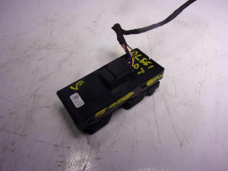 Recambio de mando elevalunas delantero izquierdo para audi q2 (gab) 1.6 tdi referencia OEM IAM 8V0959851K 8V0959851K 