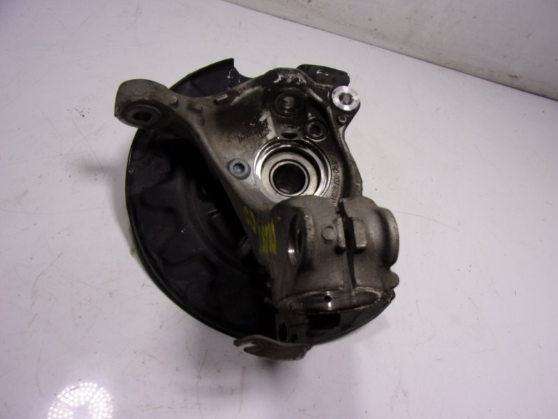 Recambio de mangueta delantera derecha para audi q2 (gab) 1.6 tdi referencia OEM IAM 5Q0407254A  5Q0407621G