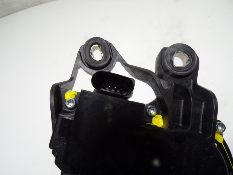 Recambio de motor limpia trasero para volkswagen polo (6c1) 1.2 tsi referencia OEM IAM 5K6955711B 0390201216 