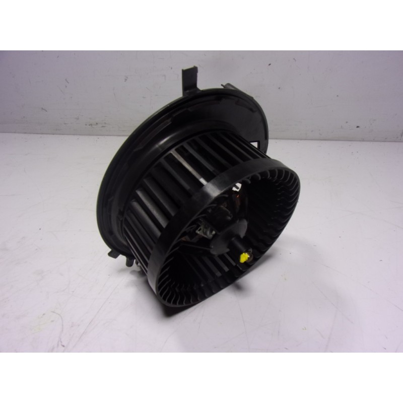 Recambio de motor calefaccion para audi q2 (gab) 1.6 tdi referencia OEM IAM 5Q1819021H 5Q1819021H 