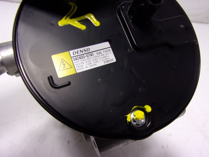 Recambio de compresor aire acondicionado para toyota yaris 1.5 vvti hev referencia OEM IAM  0424000741 