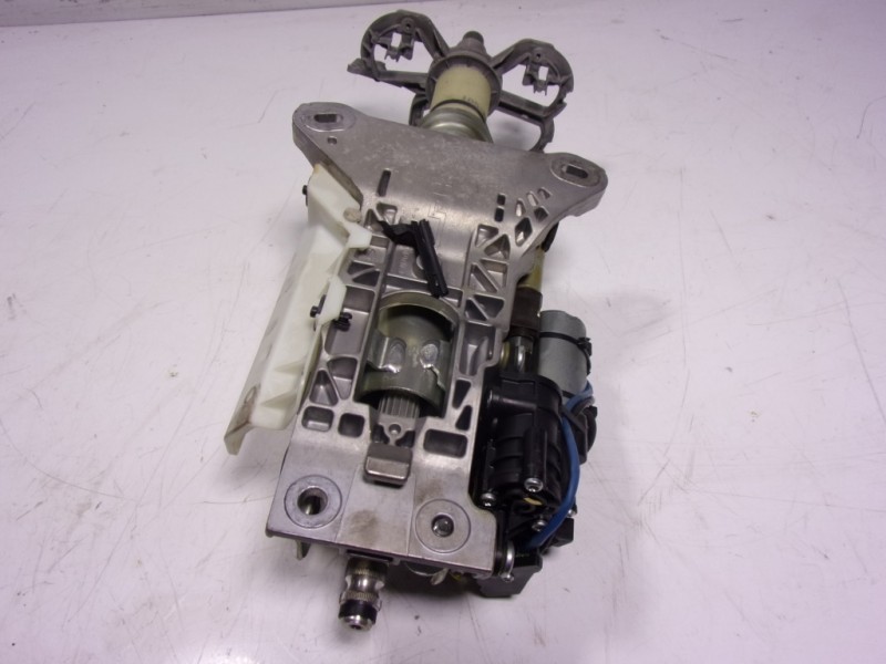 Recambio de columna direccion para bmw serie m6 coupe (e63) basis referencia OEM IAM 32306788842 6786908 