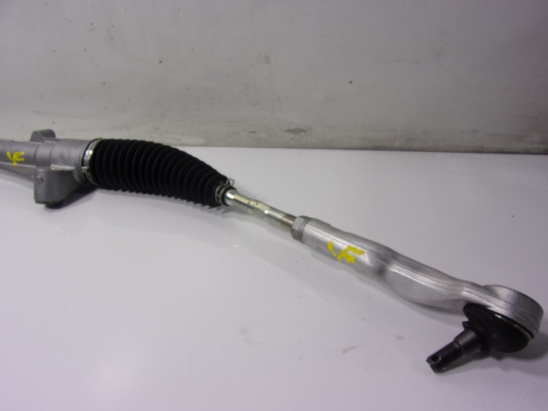 Recambio de cremallera direccion para toyota yaris 1.5 vvti hev referencia OEM IAM  45510K0070 