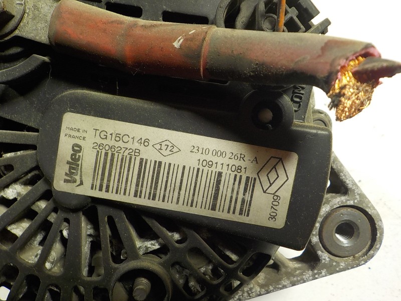 Recambio de alternador para renault megane iii coupe 1.5 dci diesel referencia OEM IAM  231000026R 