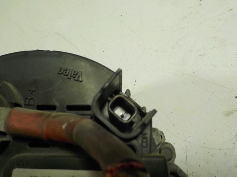 Recambio de alternador para renault megane iii coupe 1.5 dci diesel referencia OEM IAM  231000026R 