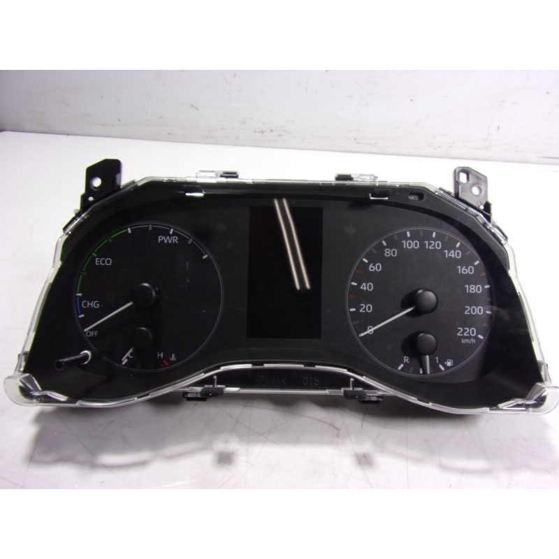 Recambio de cuadro instrumentos para toyota yaris 1.5 vvti hev referencia OEM IAM  83800K0221 