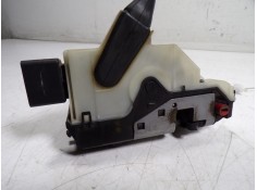 Recambio de cerradura puerta trasera derecha para peugeot 208 1.2 12v vti referencia OEM IAM 9812501180 9812501180  2