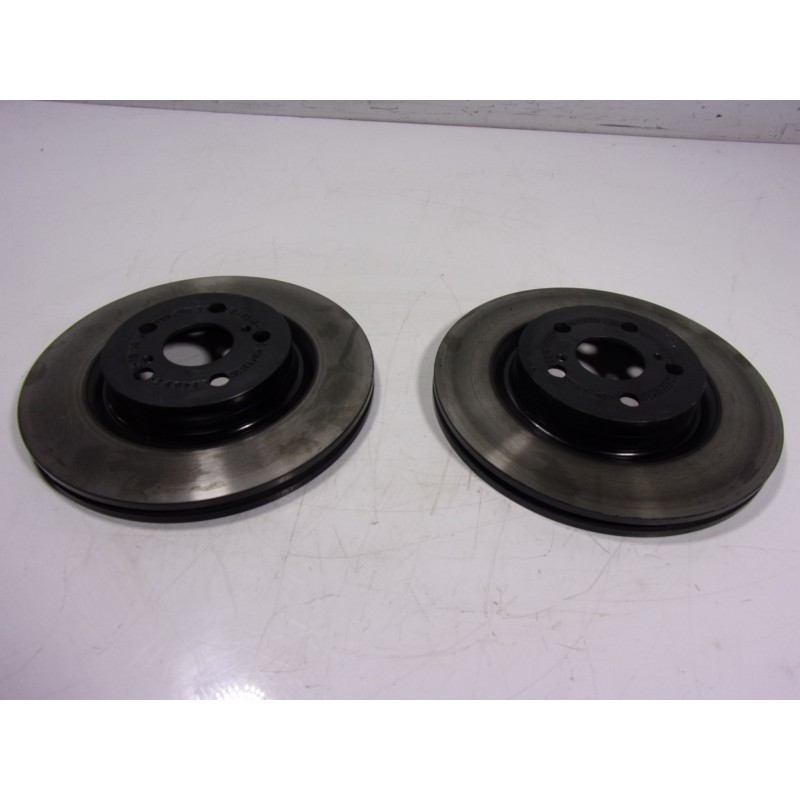 Recambio de disco freno delantero para toyota yaris 1.5 vvti hev referencia OEM IAM   