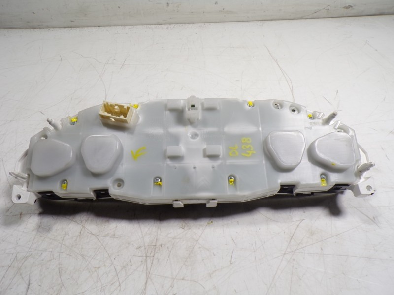 Recambio de cuadro instrumentos para peugeot 208 1.2 12v vti referencia OEM IAM 9825986180 982598618000 