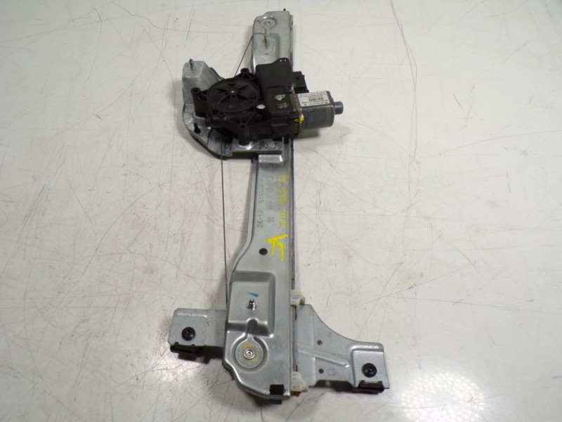 Recambio de elevalunas delantero izquierdo para peugeot 208 1.2 12v vti referencia OEM IAM 9816402180 9816401780 