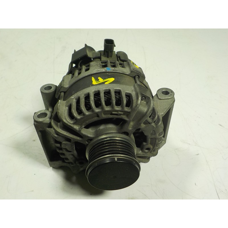 Recambio de alternador para opel corsa e 1.3 16v cdti referencia OEM IAM  39047359 