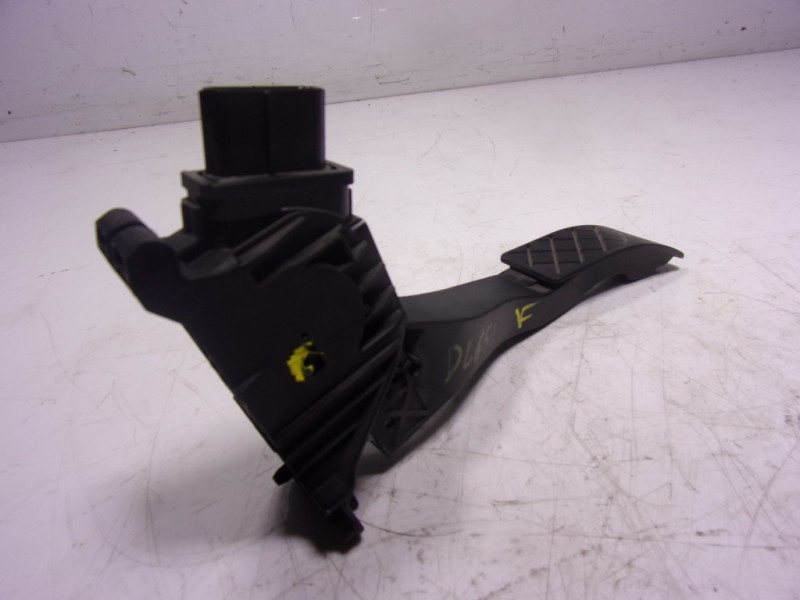 Recambio de potenciometro pedal para audi q2 (gab) 1.6 tdi referencia OEM IAM  5Q1723503J 