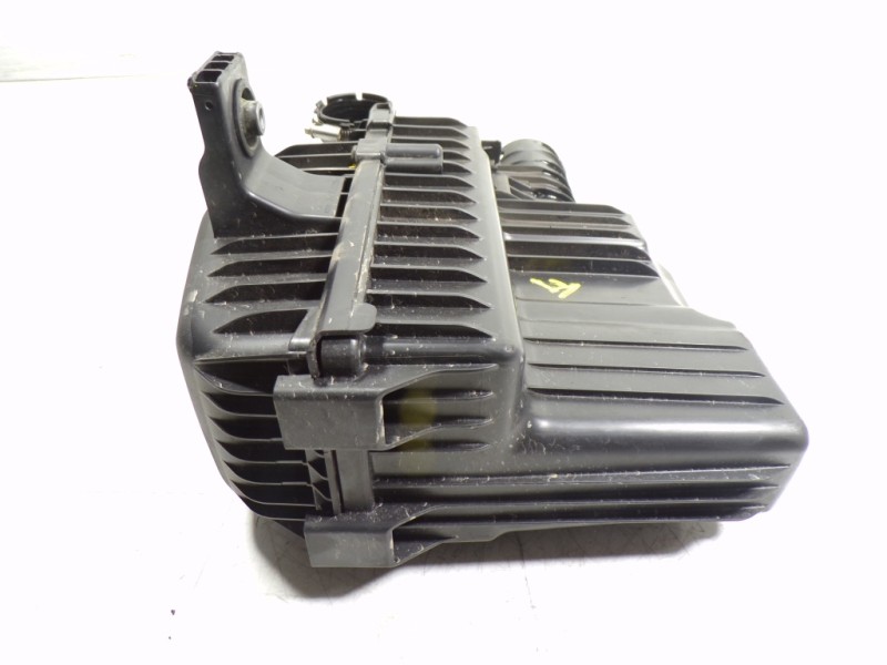 Recambio de filtro aire para peugeot 208 1.2 12v vti referencia OEM IAM 9813534180 9813534180 