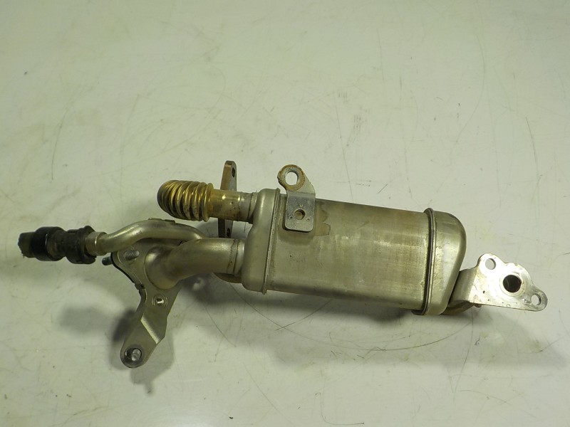 Recambio de enfriador egr para renault clio iv 1.5 dci diesel fap referencia OEM IAM  147350364R 