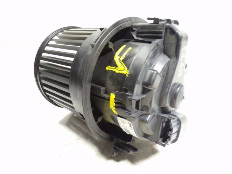 Recambio de motor calefaccion para peugeot 208 1.2 12v vti referencia OEM IAM 1608182080 T1013140A 