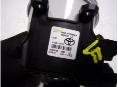 Recambio de faro antiniebla izquierdo para toyota yaris 1.5 vvti hev referencia OEM IAM  90068410  2