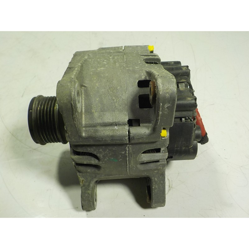 Recambio de alternador para renault clio iv 1.5 dci diesel fap referencia OEM IAM  231007865R 