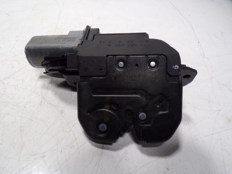 Recambio de cerradura maletero / porton para porsche macan (typ ) base referencia OEM IAM 95B827505B 95B827505B 
