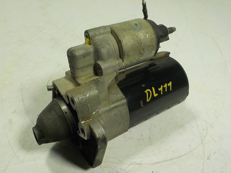 Recambio de motor arranque para renault clio iv 1.5 dci diesel fap referencia OEM IAM  233001073R 