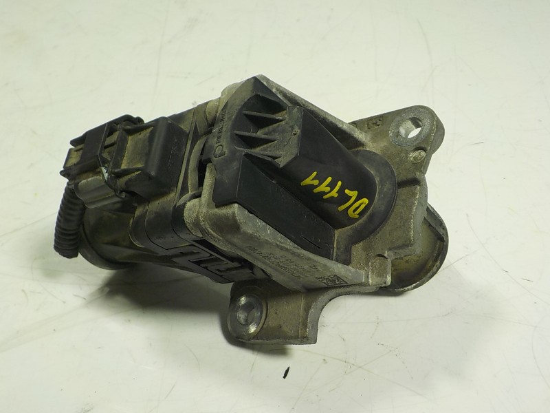 Recambio de valvula egr para renault clio iv 1.5 dci diesel fap referencia OEM IAM  H8200129863 