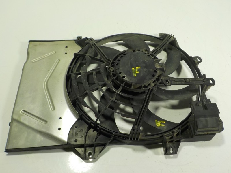 Recambio de electroventilador para citroën c4 cactus 1.6 blue-hdi fap referencia OEM IAM 9801666680  