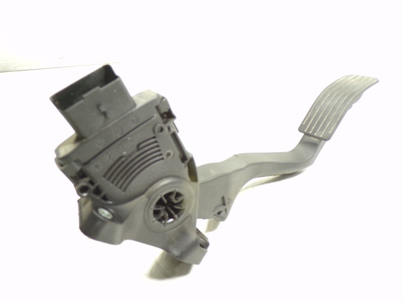 Recambio de potenciometro pedal para peugeot 208 1.2 12v vti referencia OEM IAM 1601CW 967143378 