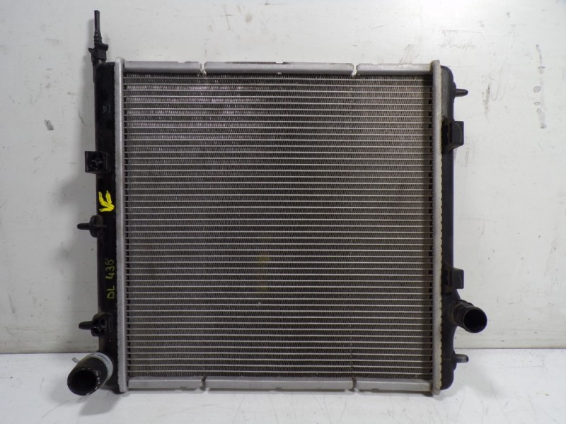 Recambio de radiador agua para peugeot 208 1.2 12v vti referencia OEM IAM 1330Q5 870860300 