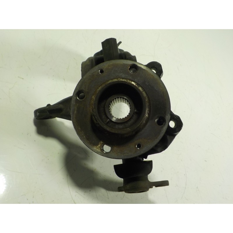 Recambio de mangueta delantera derecha para citroën c4 cactus 1.6 blue-hdi fap referencia OEM IAM 364790  