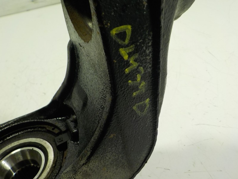 Recambio de mangueta delantera derecha para citroën c4 cactus 1.6 blue-hdi fap referencia OEM IAM 364790  