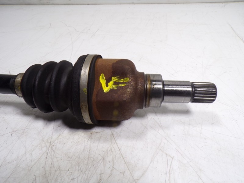 Recambio de transmision izquierda para peugeot 208 1.2 12v vti referencia OEM IAM 9803959580 9803959580 