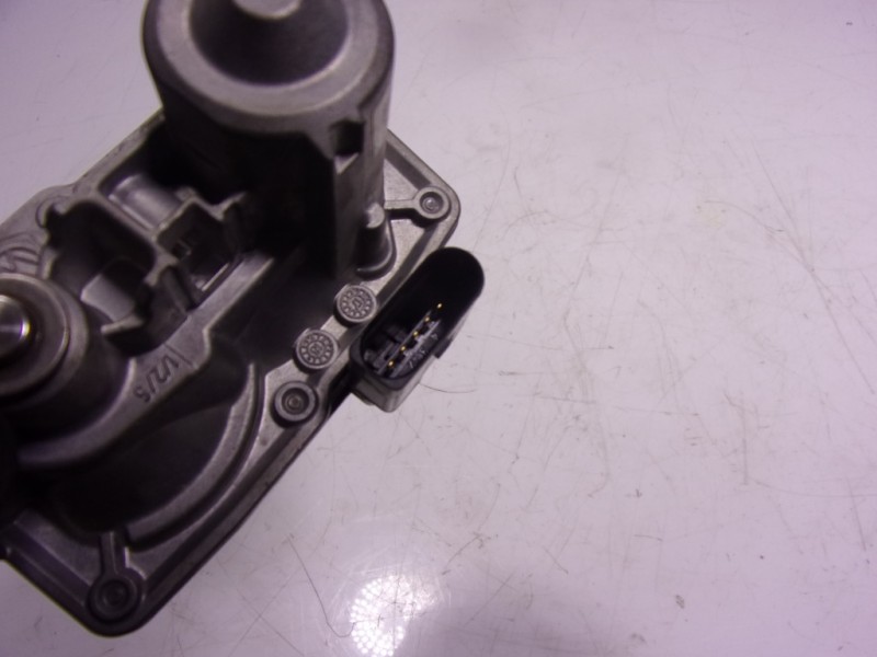 Recambio de modulo electronico para audi q2 (gab) 1.6 tdi referencia OEM IAM 5Q0253692B 5Q0253691K 