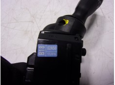 Recambio de mando limpia para toyota yaris 1.5 vvti hev referencia OEM IAM  02A50  2