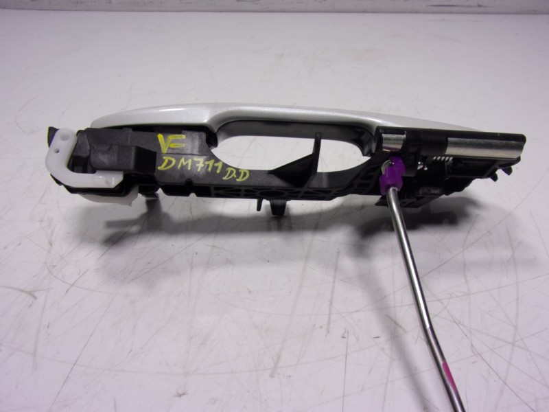 Recambio de maneta exterior delantera derecha para toyota yaris 1.5 vvti hev referencia OEM IAM   