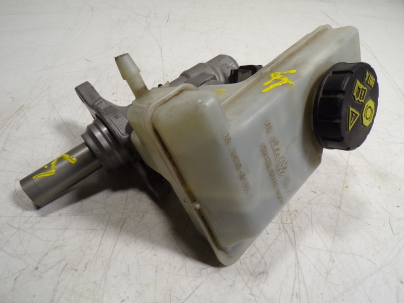 Recambio de bomba freno para volkswagen golf vii lim. (5g1) 1.4 16v tsi referencia OEM IAM 5Q1611021A 5Q1611301B 