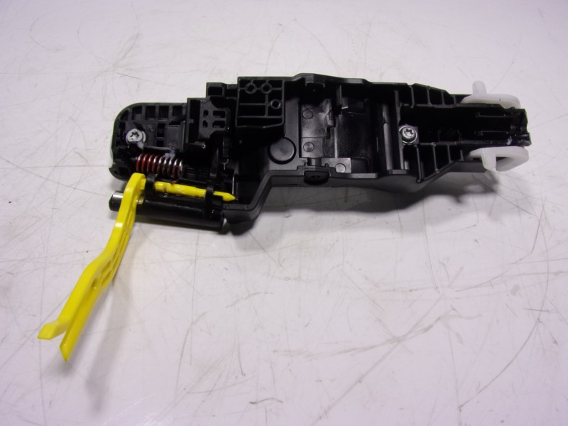Recambio de maneta exterior trasera derecha para toyota yaris 1.5 vvti hev referencia OEM IAM   
