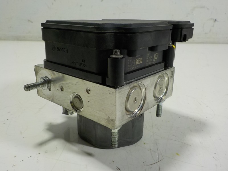 Recambio de abs para renault captur 1.3 tce referencia OEM IAM 476607694R 476601842R 