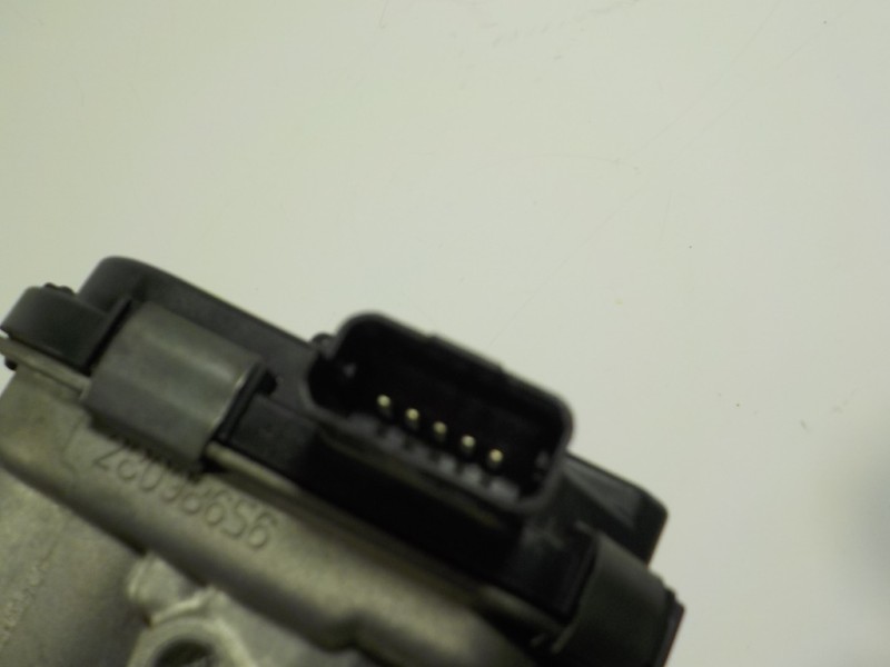 Recambio de caja mariposa para peugeot 208 1.6 16v hdi fap referencia OEM IAM 0345G4 9673534480 