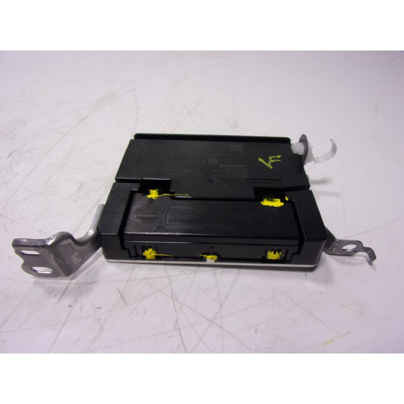 Recambio de modulo electronico para toyota yaris 1.5 vvti hev referencia OEM IAM  867400D031 