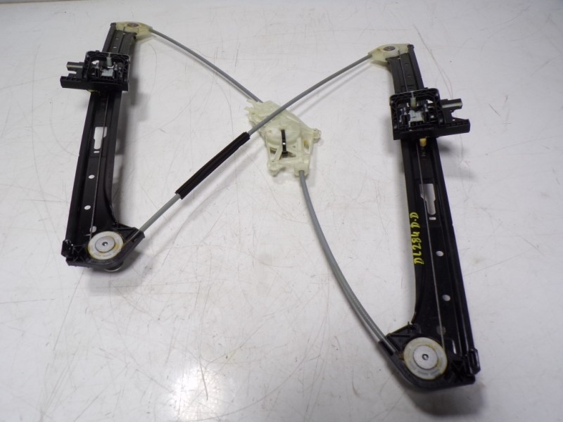 Recambio de elevalunas delantero derecho para porsche macan (typ ) base referencia OEM IAM 95B837462A 95B837462A 