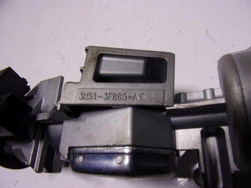 Recambio de antirrobo para ford mondeo turn. 2.0 tdci cat referencia OEM IAM 1681167 3M513F880AE 