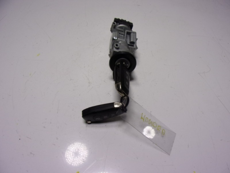 Recambio de antirrobo para ford mondeo turn. 2.0 tdci cat referencia OEM IAM 1681167 3M513F880AE 